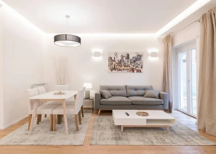 Lovely Flat In Piazza Morosini *