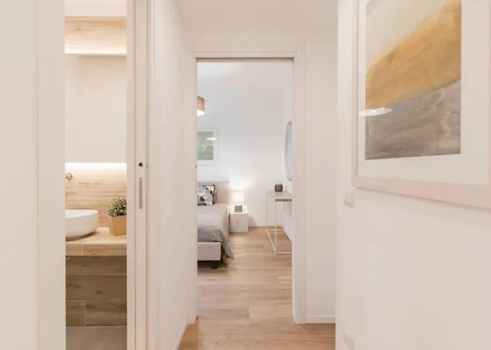 Lovely Flat In Piazza Morosini Apartment *